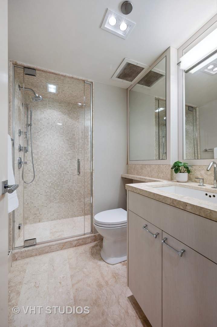 1418 N Lake Shore Drive Unit: 26