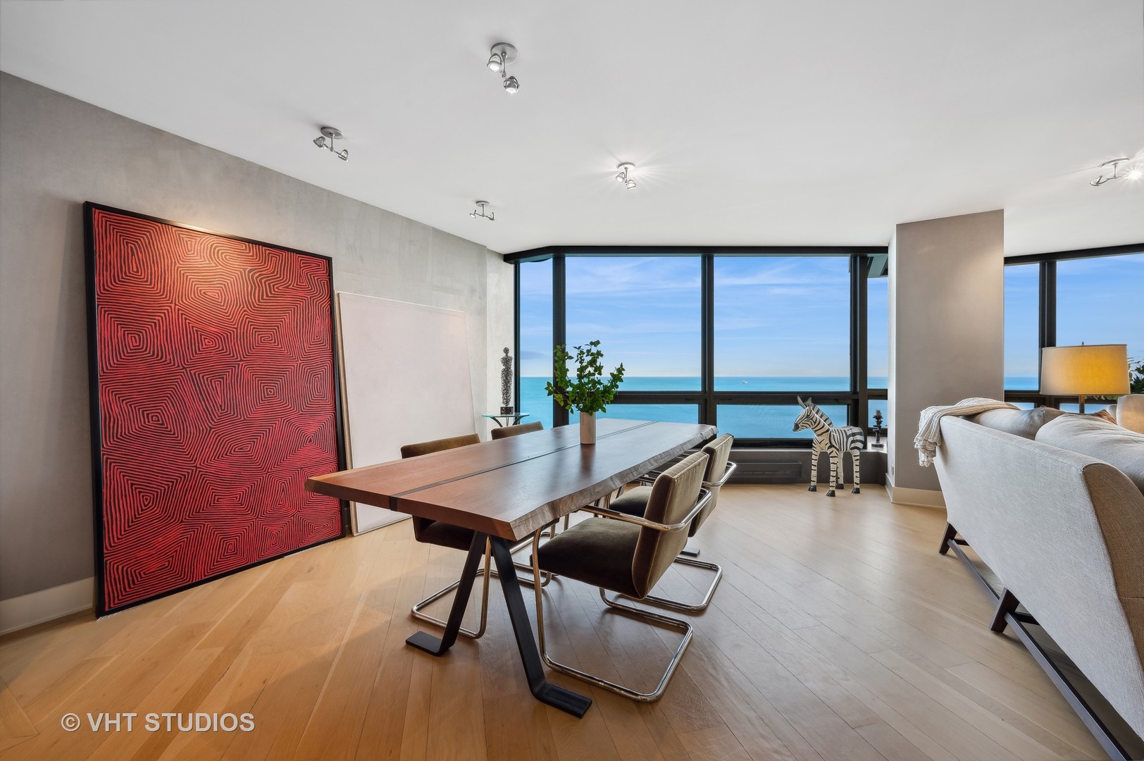 1418 N Lake Shore Drive Unit: 26