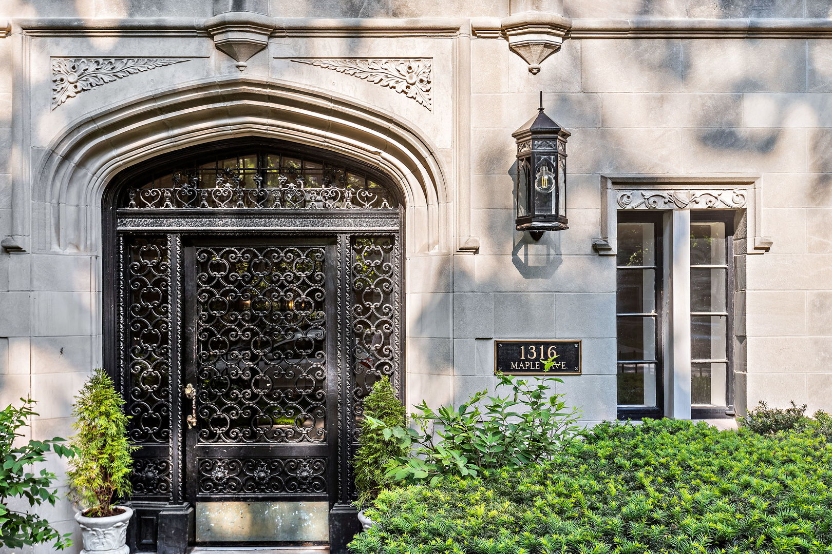 1316 Maple Avenue Unit: B2