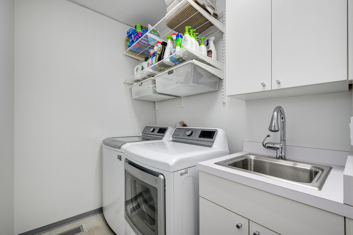 1007 N Dearborn Street