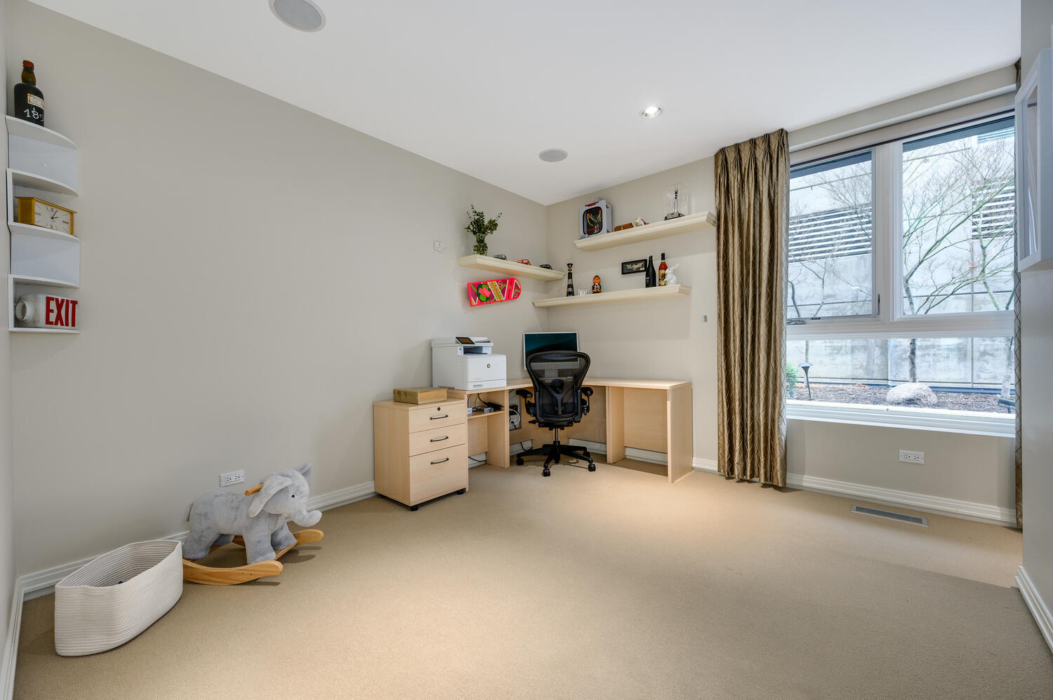 1007 N Dearborn Street