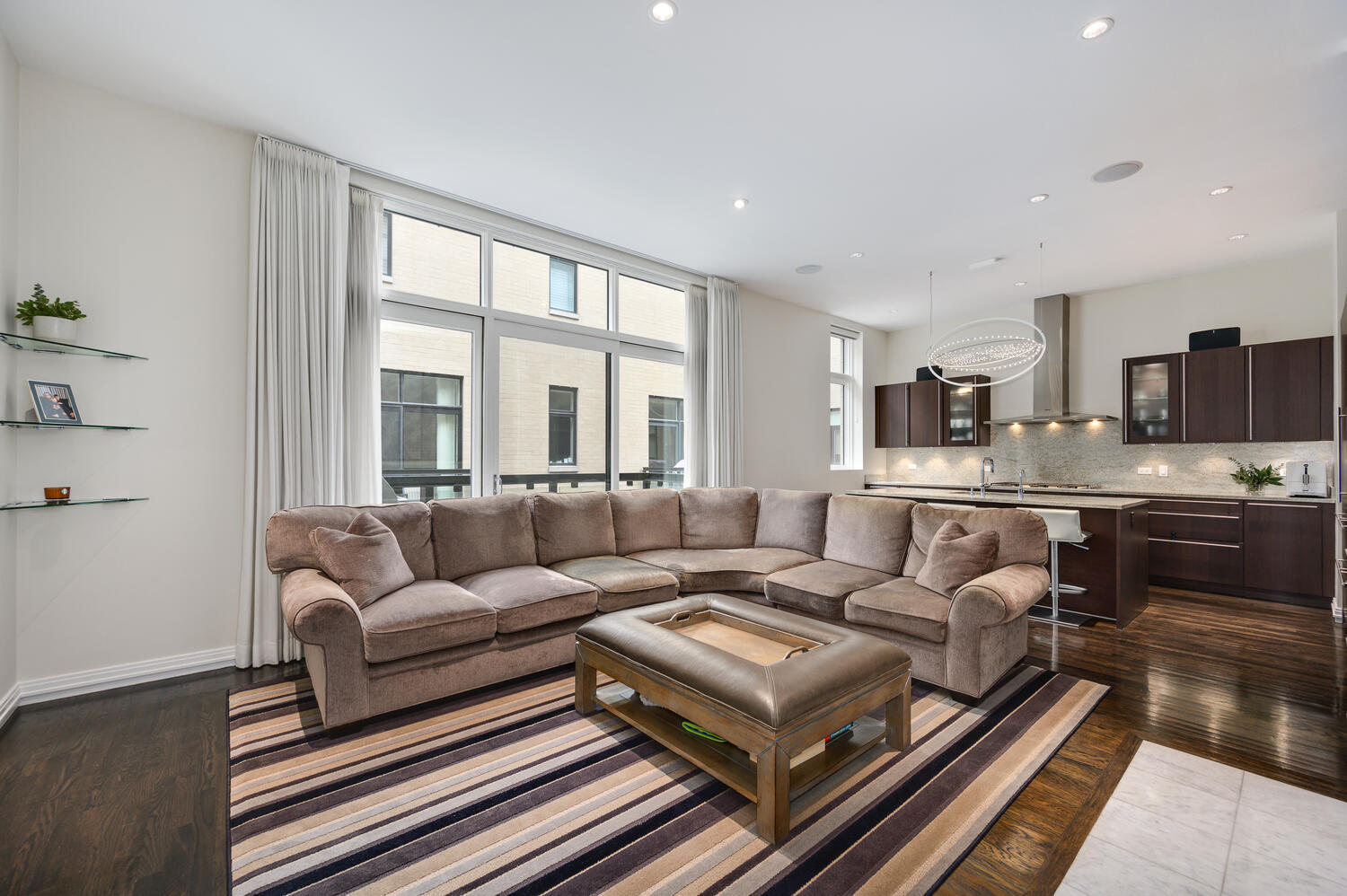 1007 N Dearborn Street