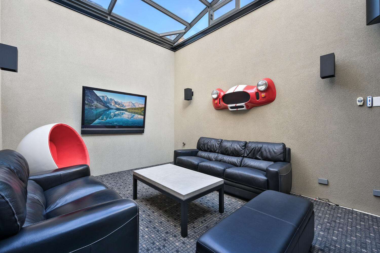 1007 N Dearborn Street