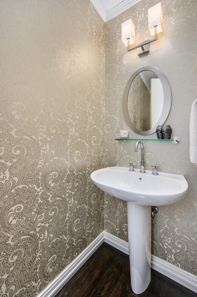 1007 N Dearborn Street