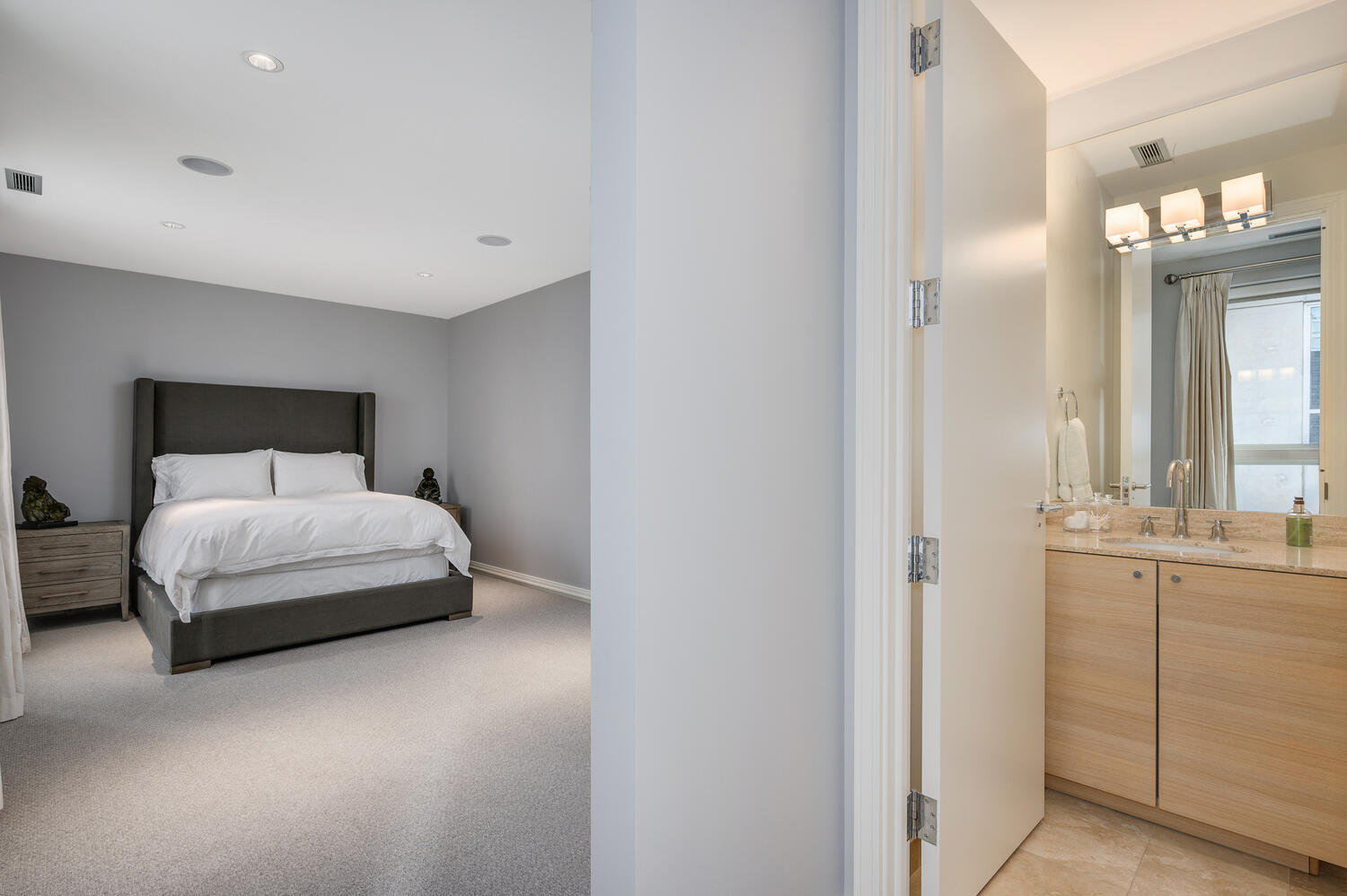 1007 N Dearborn Street