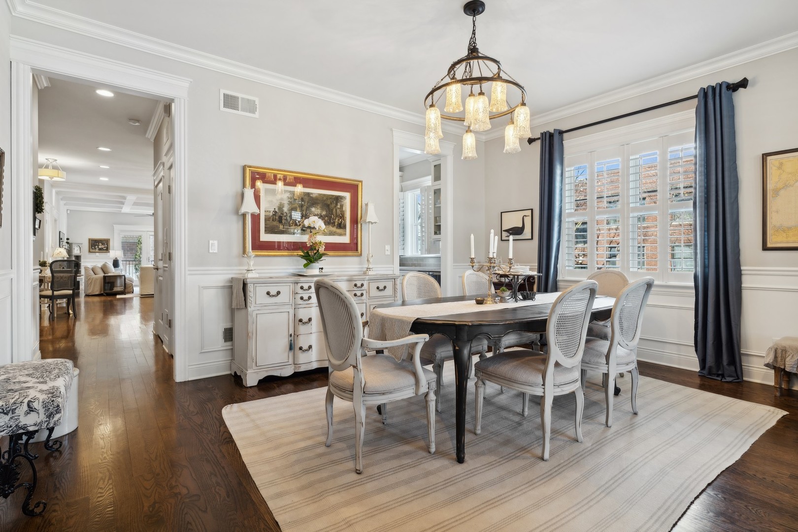 3222 N SOUTHPORT Avenue Unit: 1N