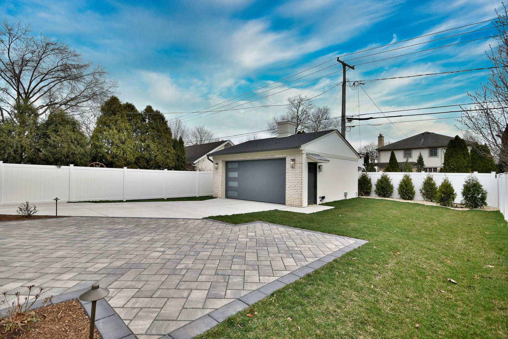 5105 Woodland Avenue