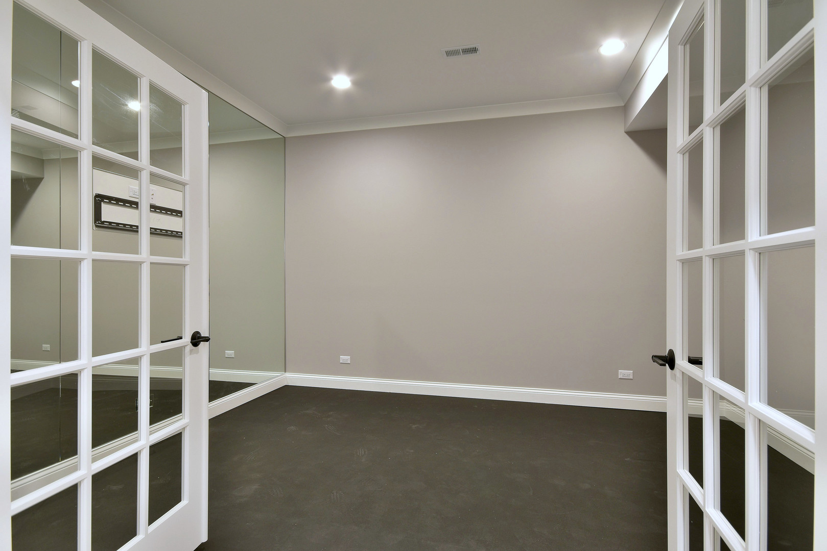 5105 Woodland Avenue