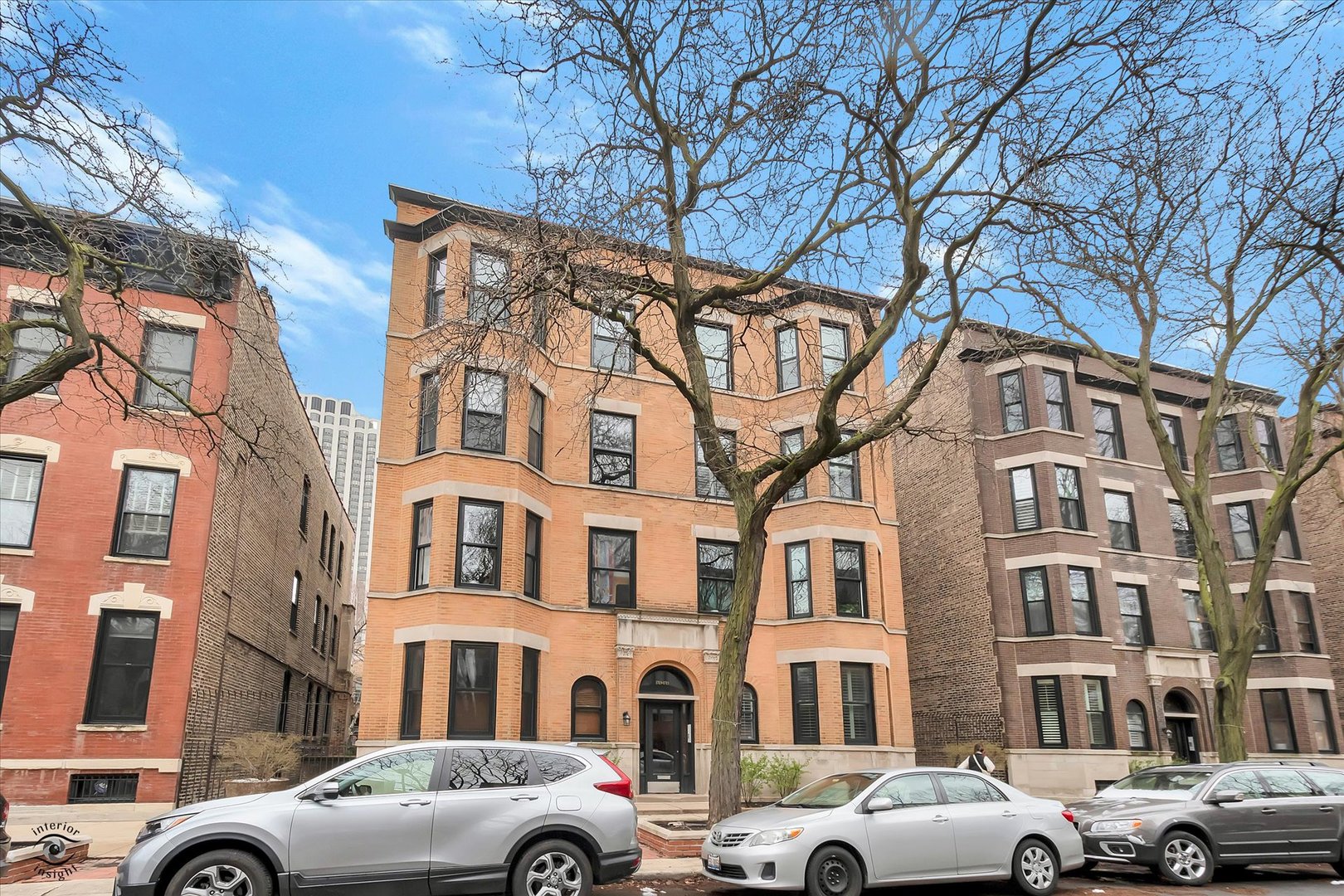 1713 N North Park Avenue Unit: 1S