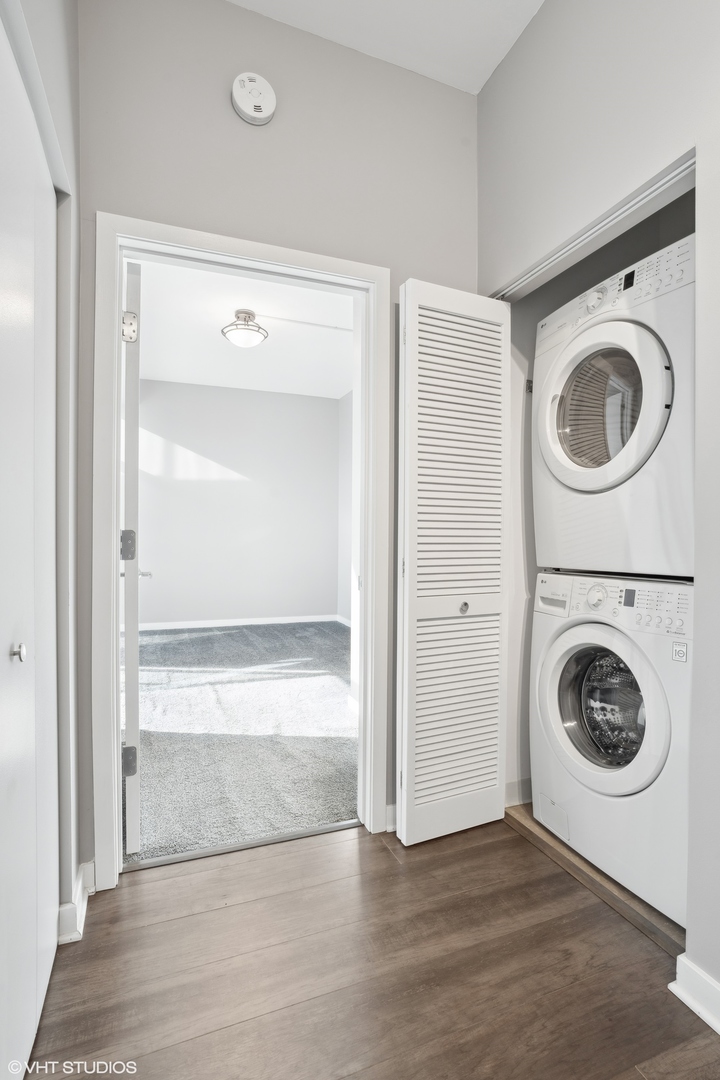 303 W OHIO Street Unit: 3206