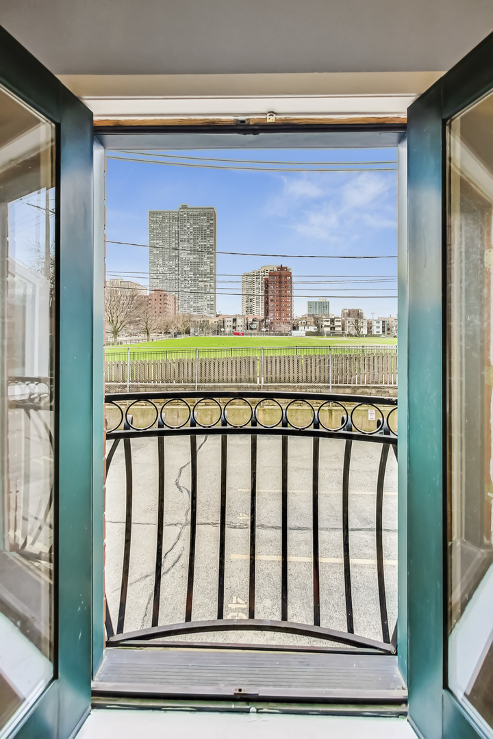 711 W GORDON Terrace Unit: 108