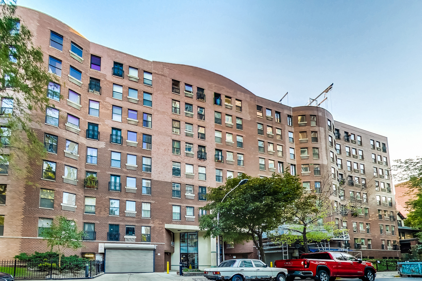 711 W GORDON Terrace Unit: 108