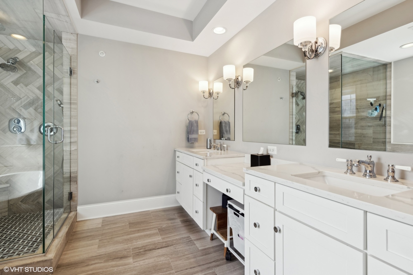 5321 Woodland Avenue