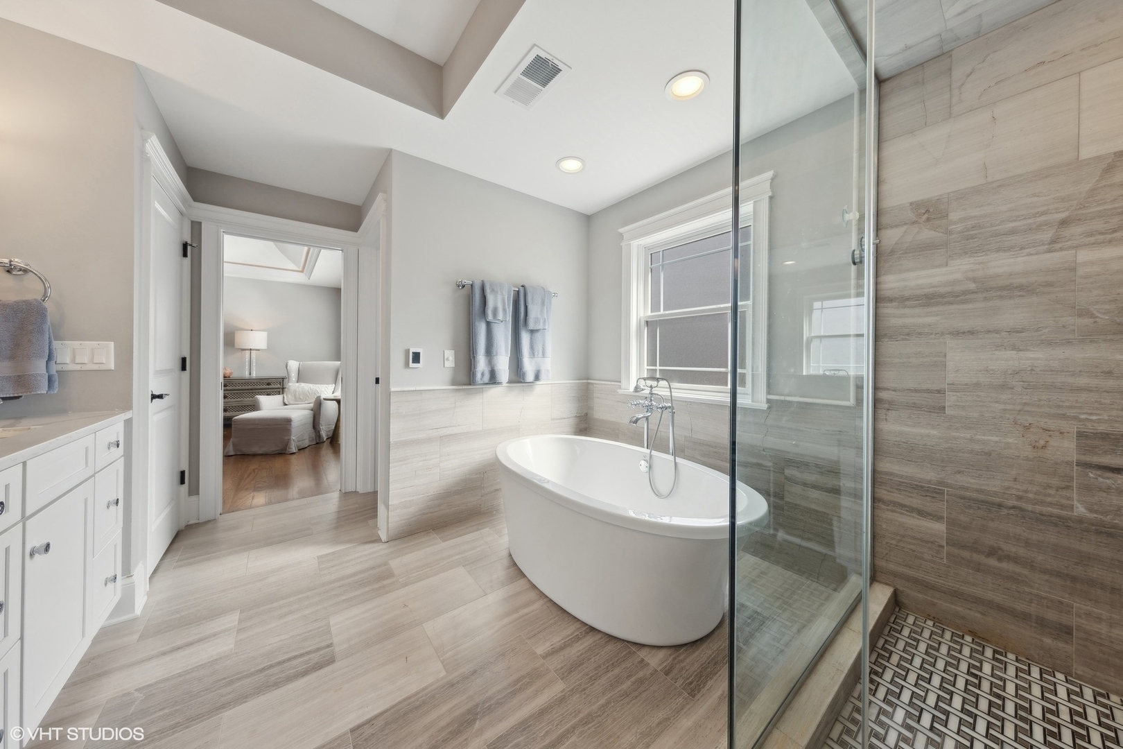 5321 Woodland Avenue