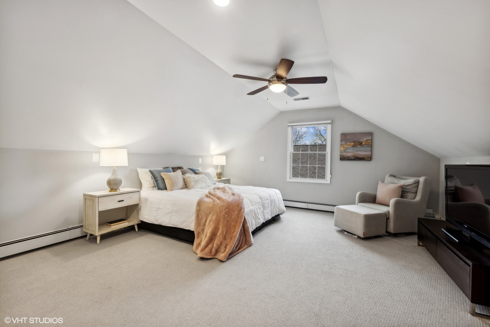 619 Courtland Circle