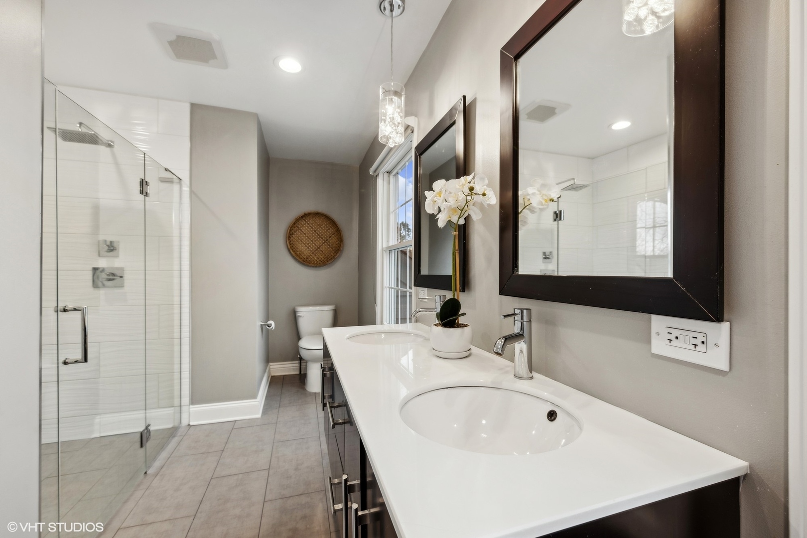 619 Courtland Circle