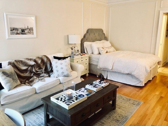 10 W Elm Street Unit: 801