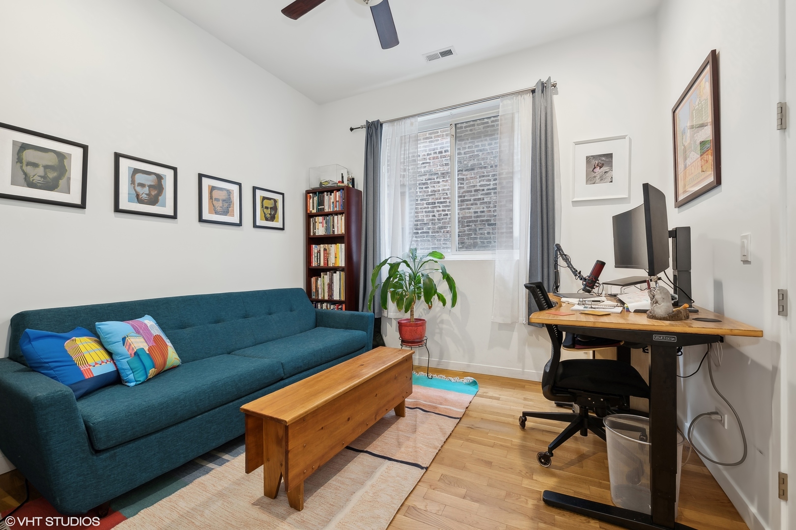 2019 N Whipple Street Unit: 2