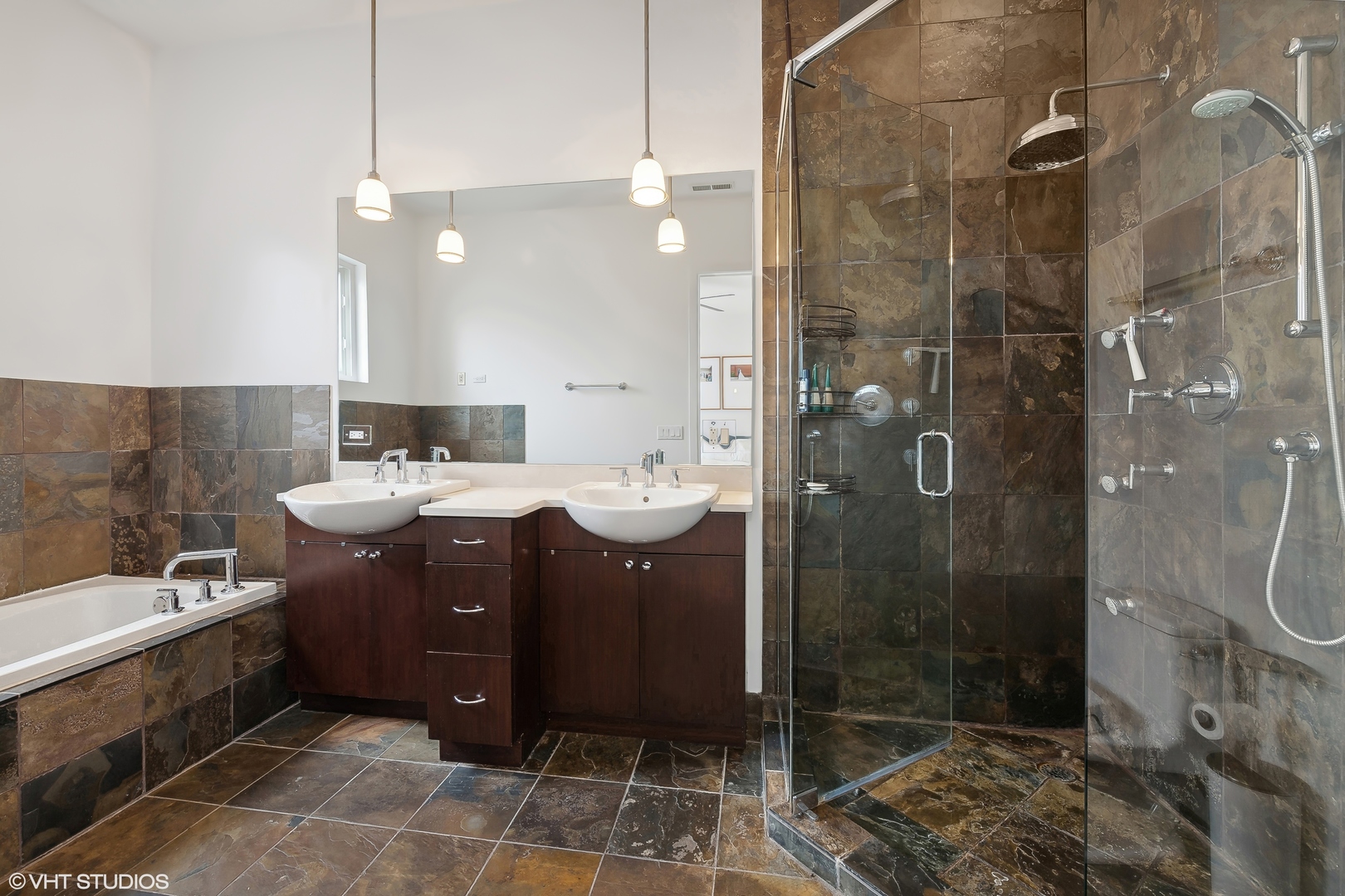 2019 N Whipple Street Unit: 2