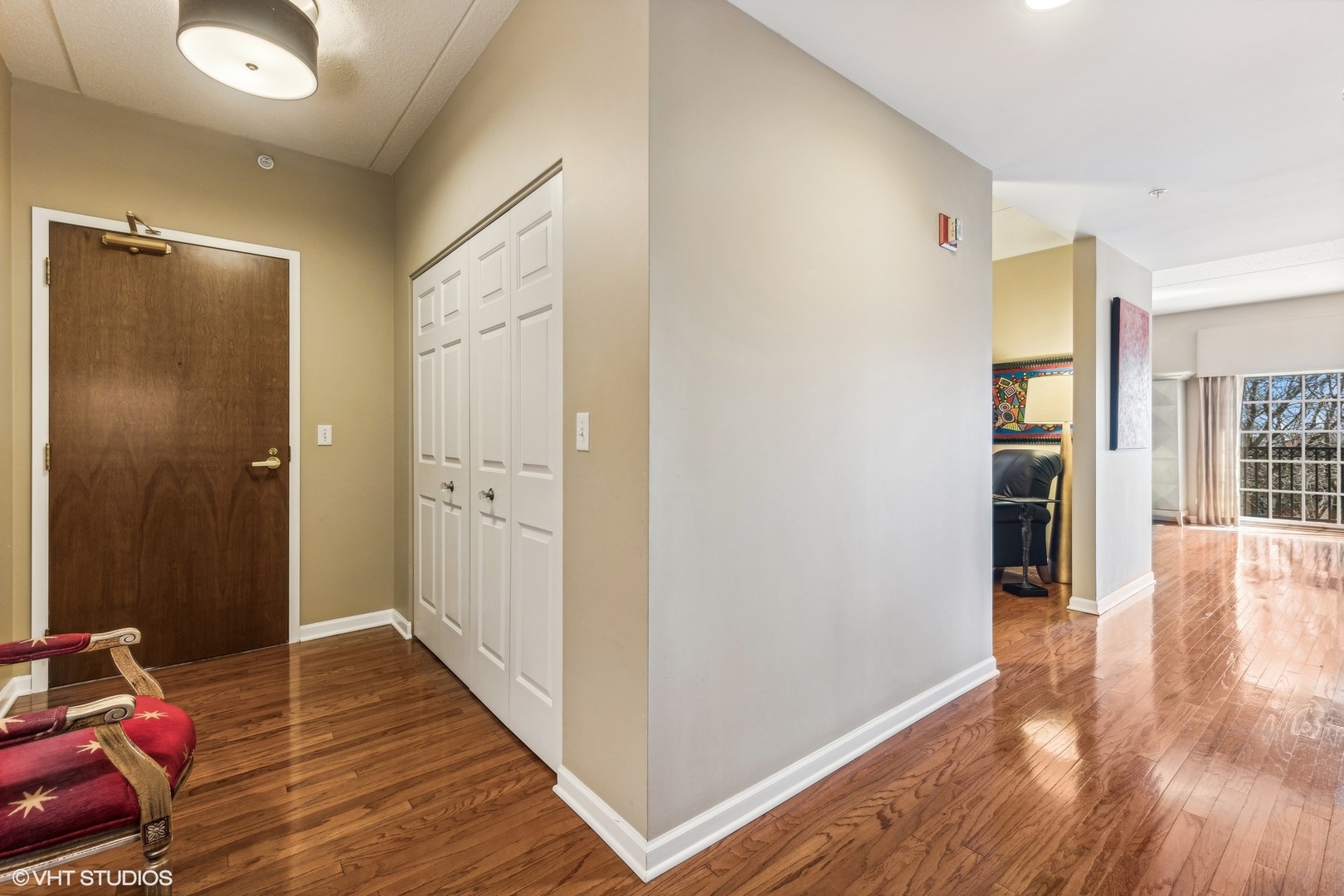 410 W Burlington Avenue Unit: 507