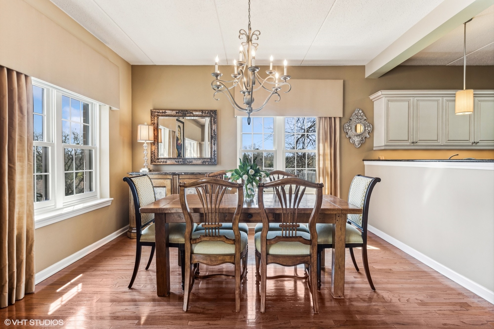 410 W Burlington Avenue Unit: 507