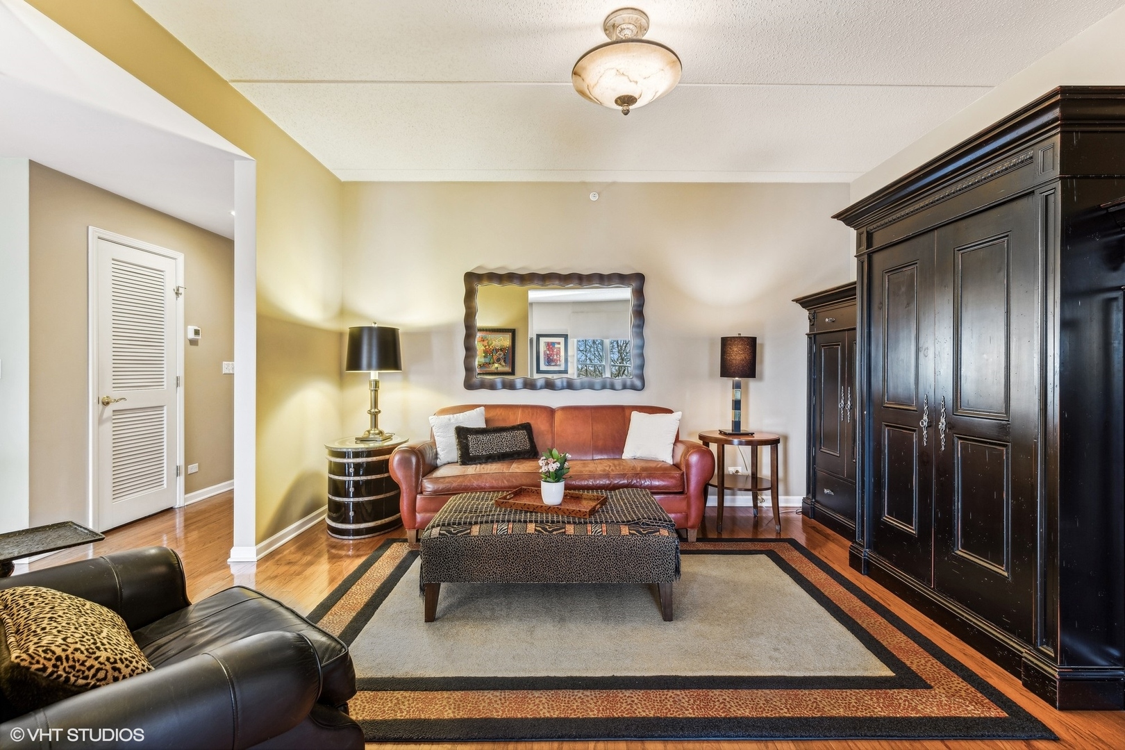 410 W Burlington Avenue Unit: 507