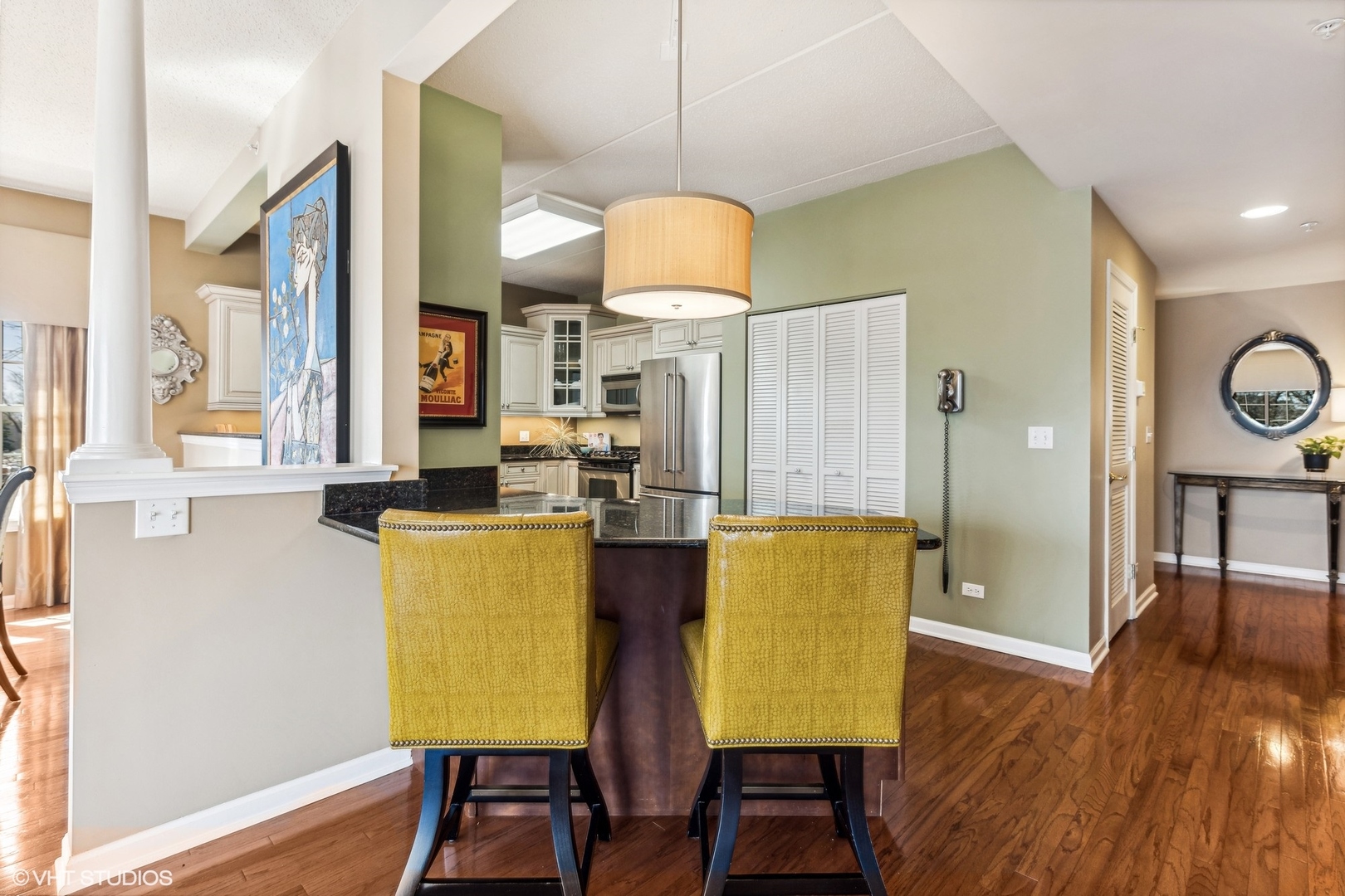 410 W Burlington Avenue Unit: 507