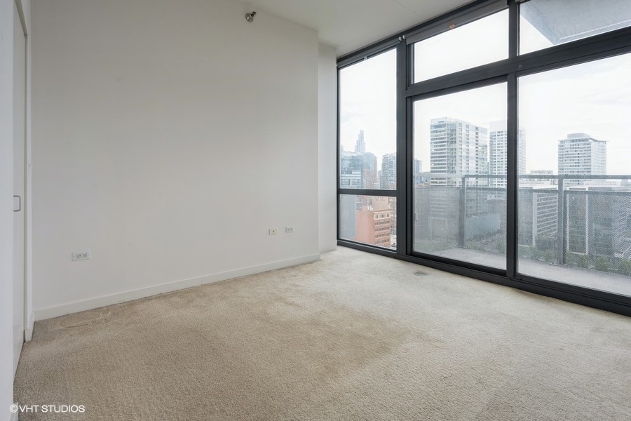 235 W VAN BUREN Street Unit: 1812