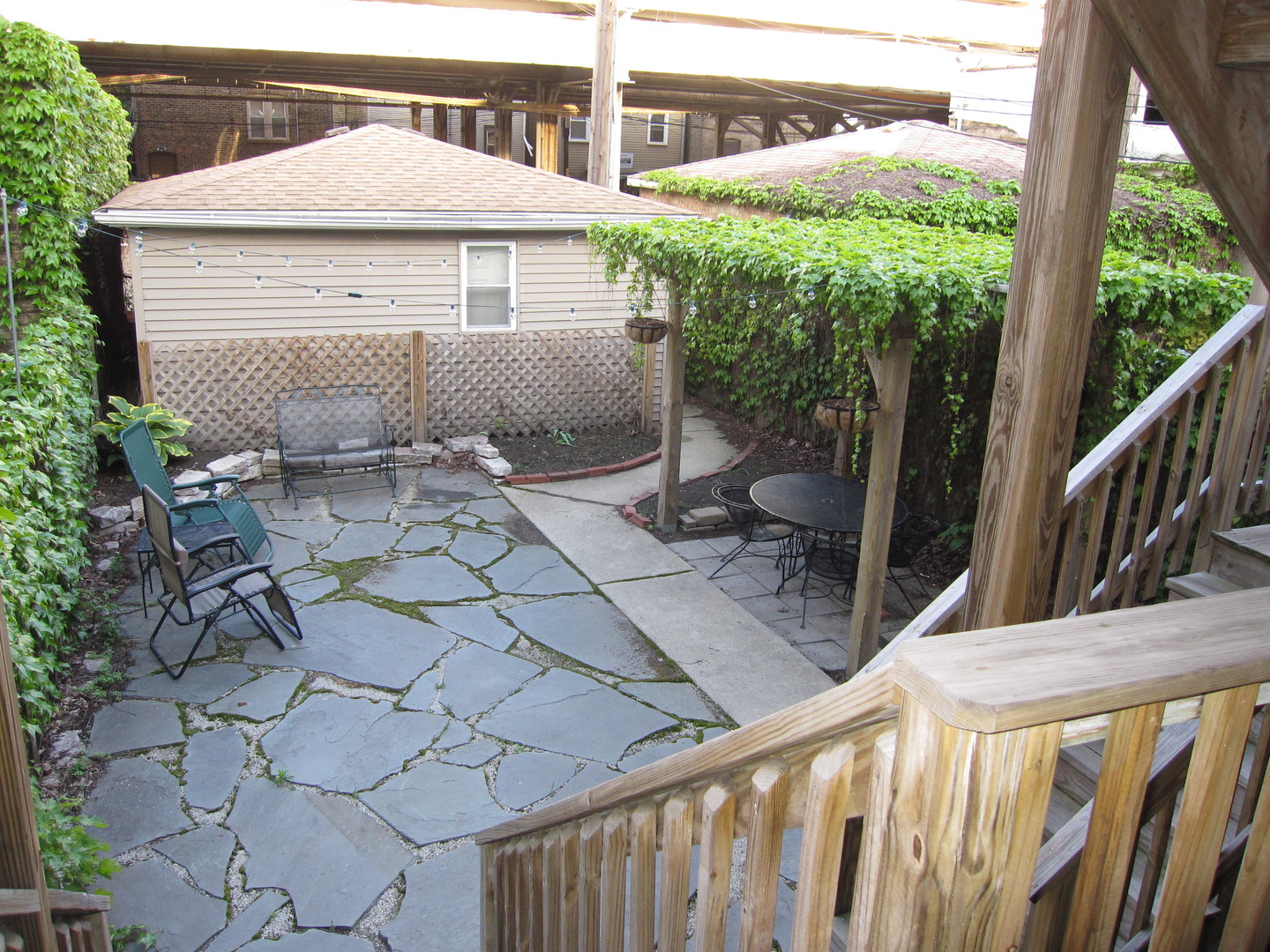 1955 N Sheffield Avenue Unit: 1