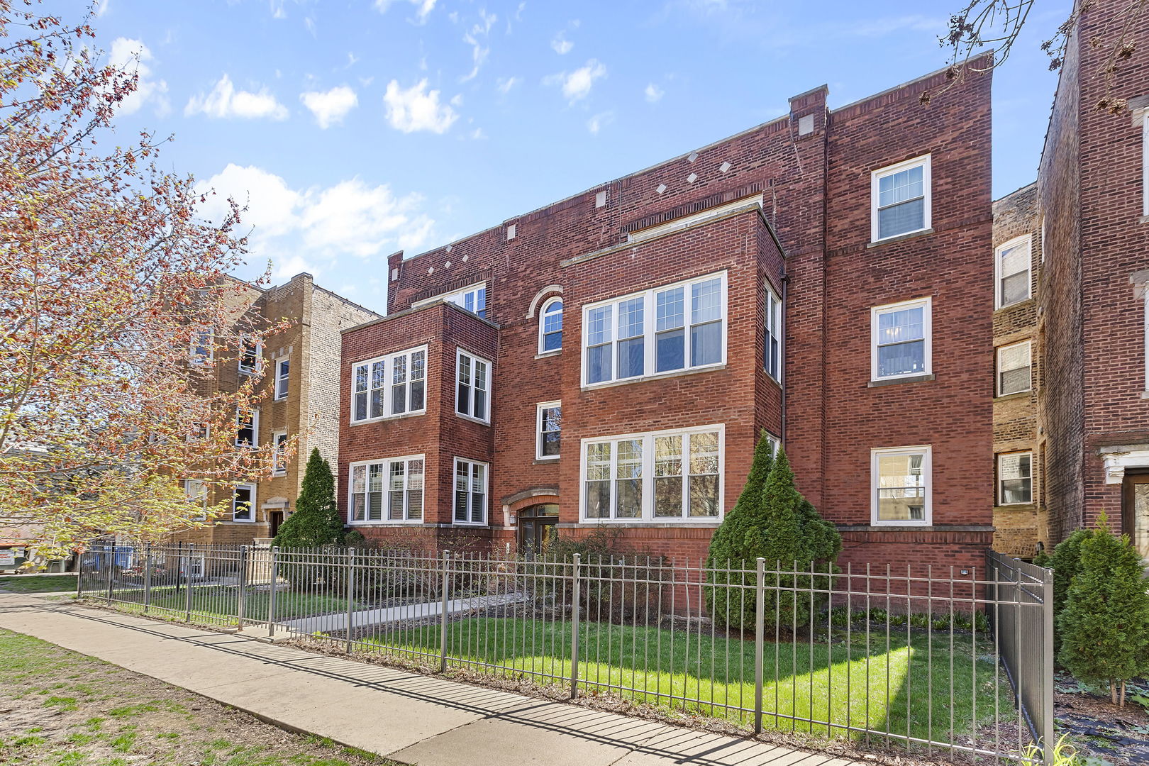 2619 W Leland Avenue Unit: 2