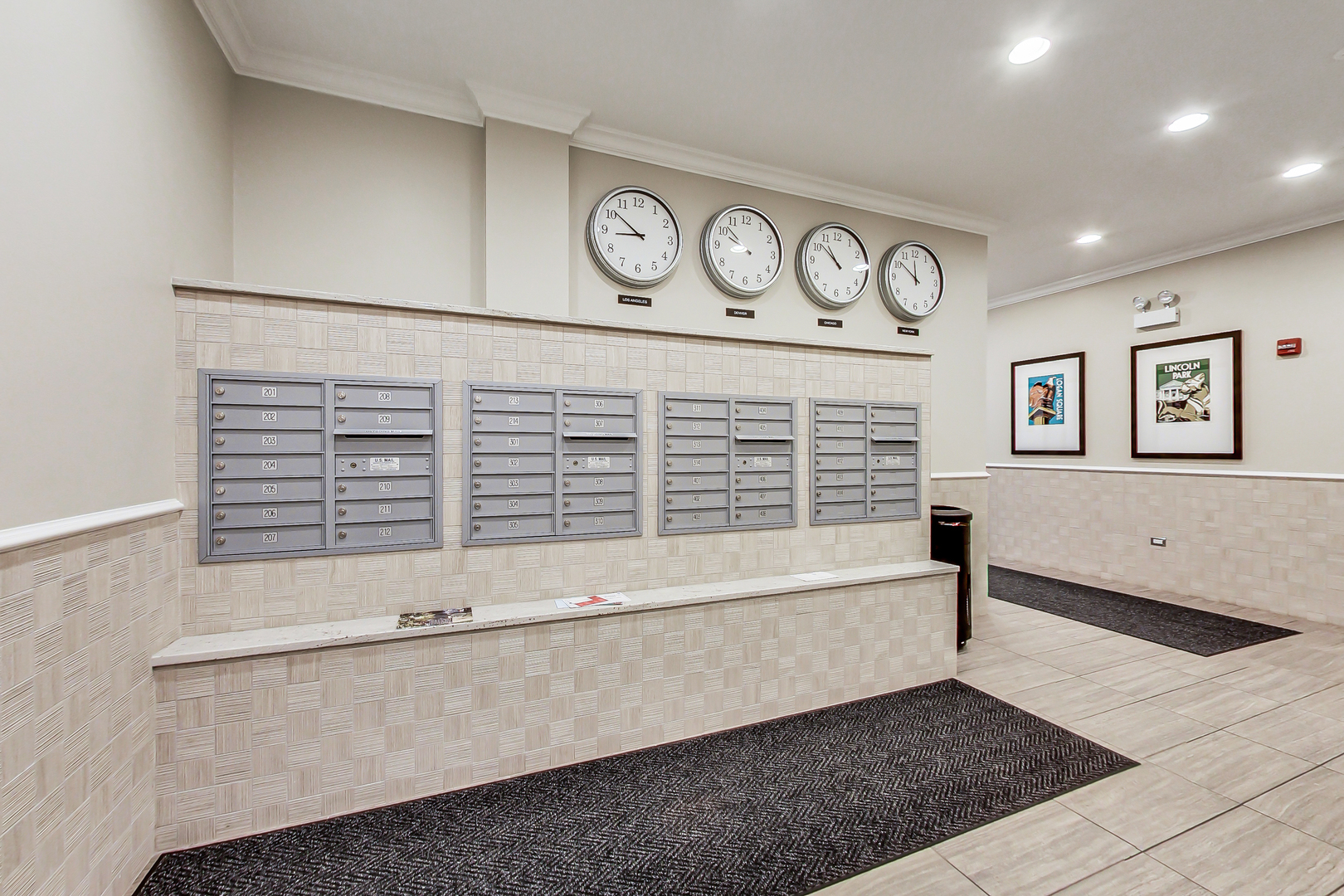 1247 W Madison Street Unit: 212