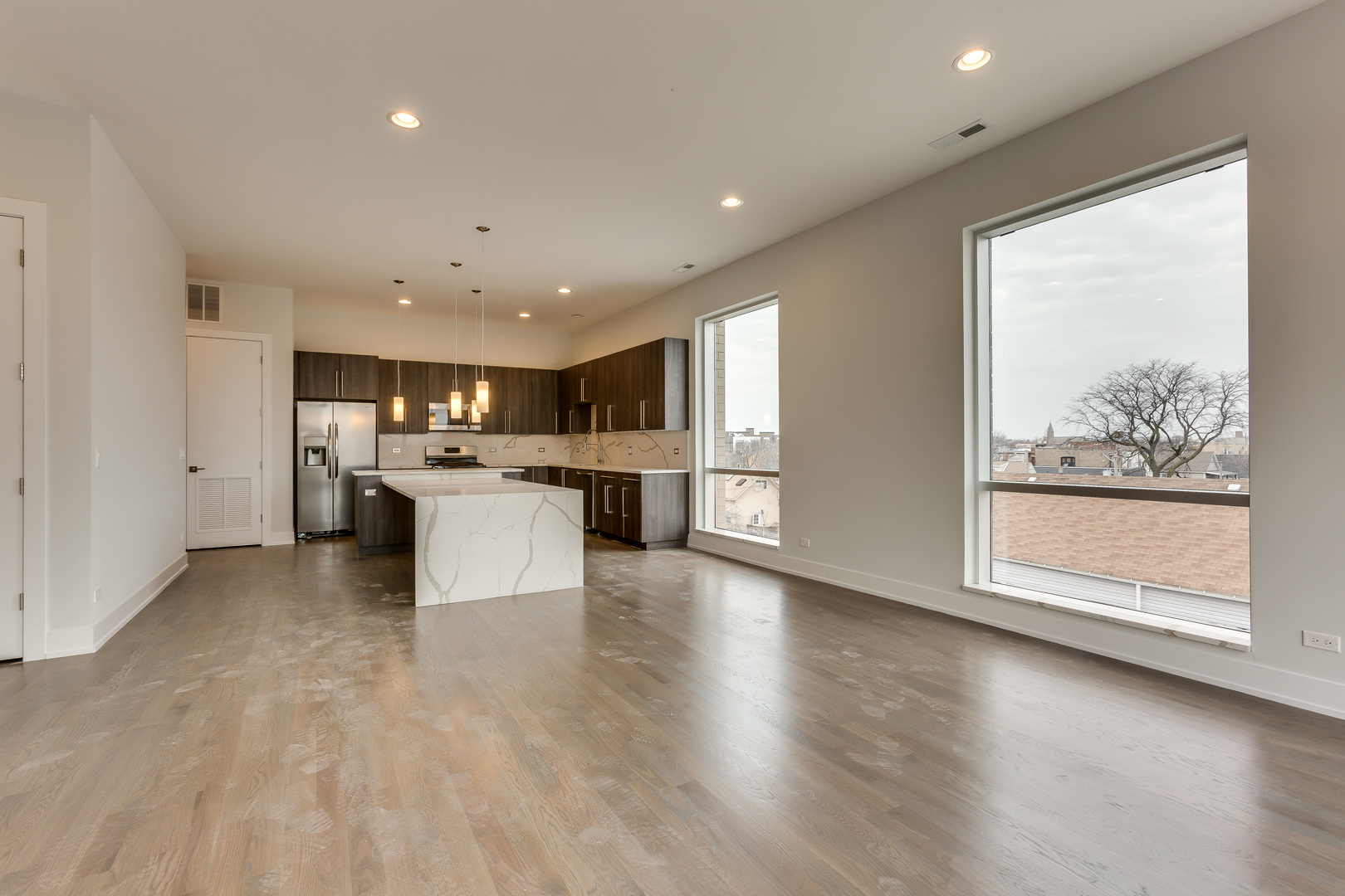 2805 W Cortland Street Unit: 6