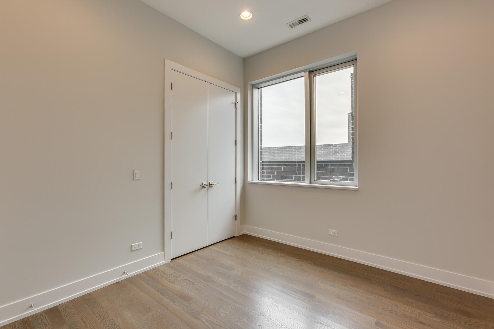 2805 W Cortland Street Unit: 6