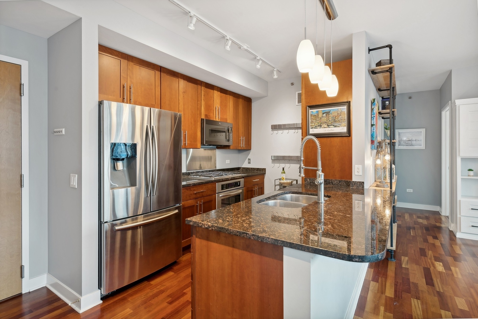 505 N MCCLURG Court Unit: 2704