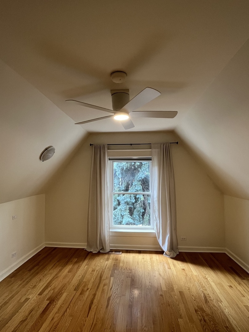 2729 N RACINE Avenue Unit: N