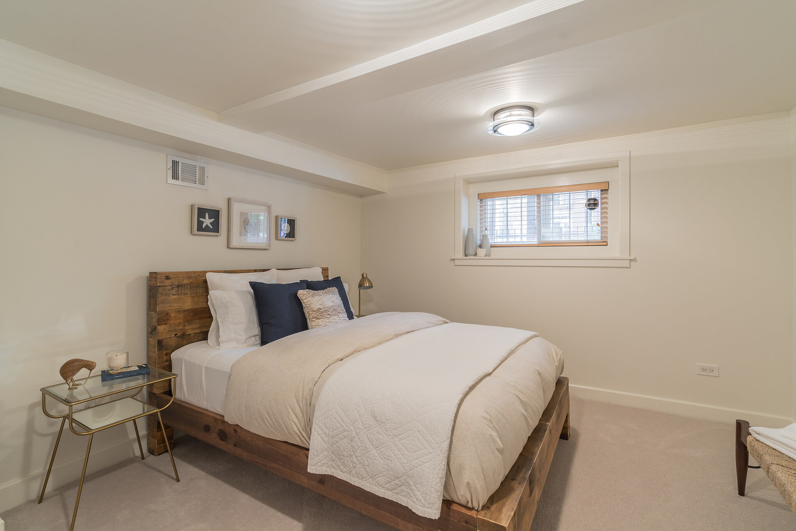 2729 N RACINE Avenue Unit: N