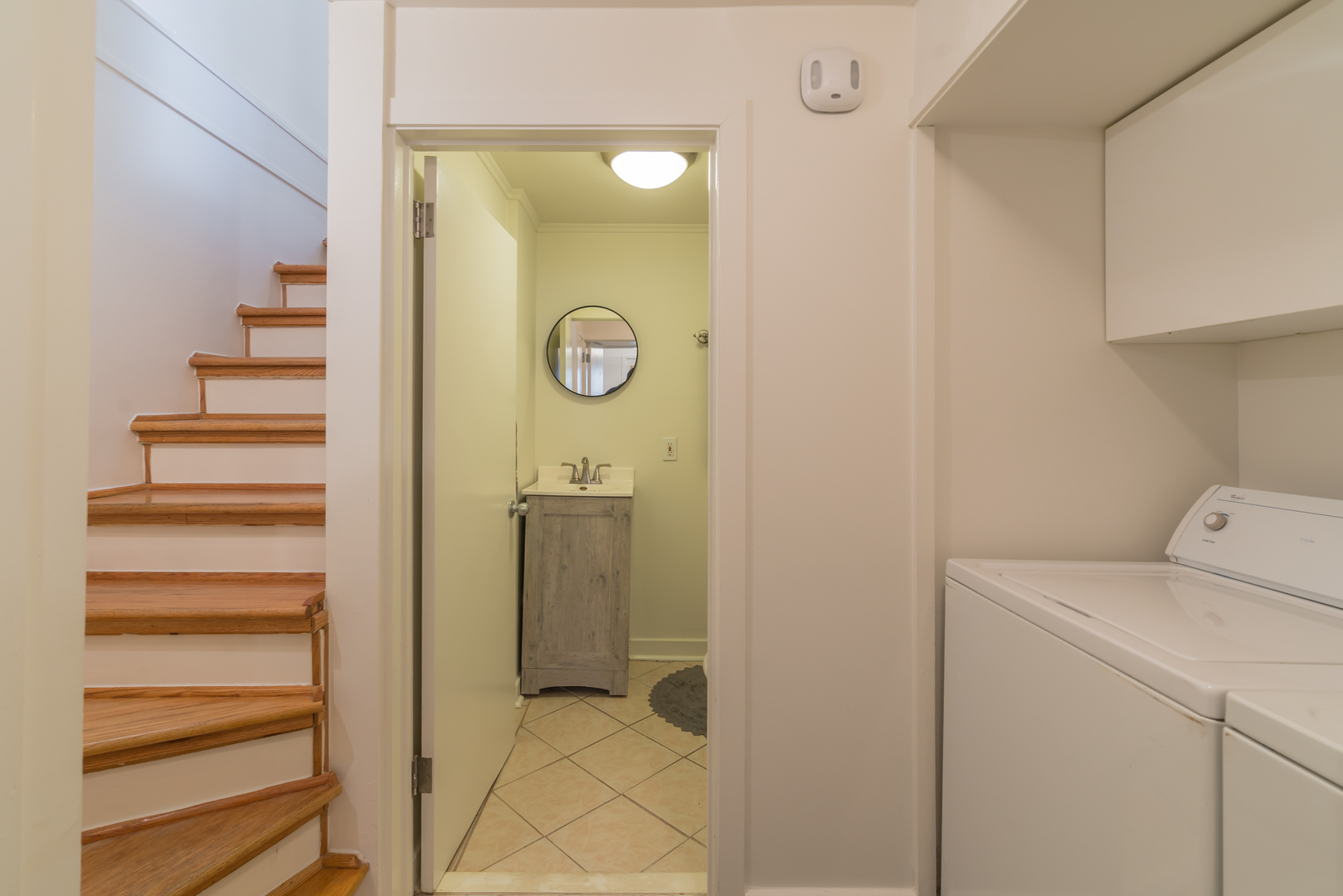 2729 N RACINE Avenue Unit: N