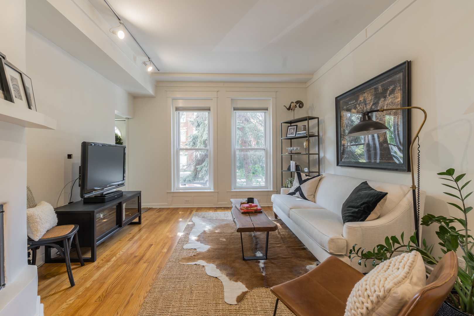 2729 N RACINE Avenue Unit: N