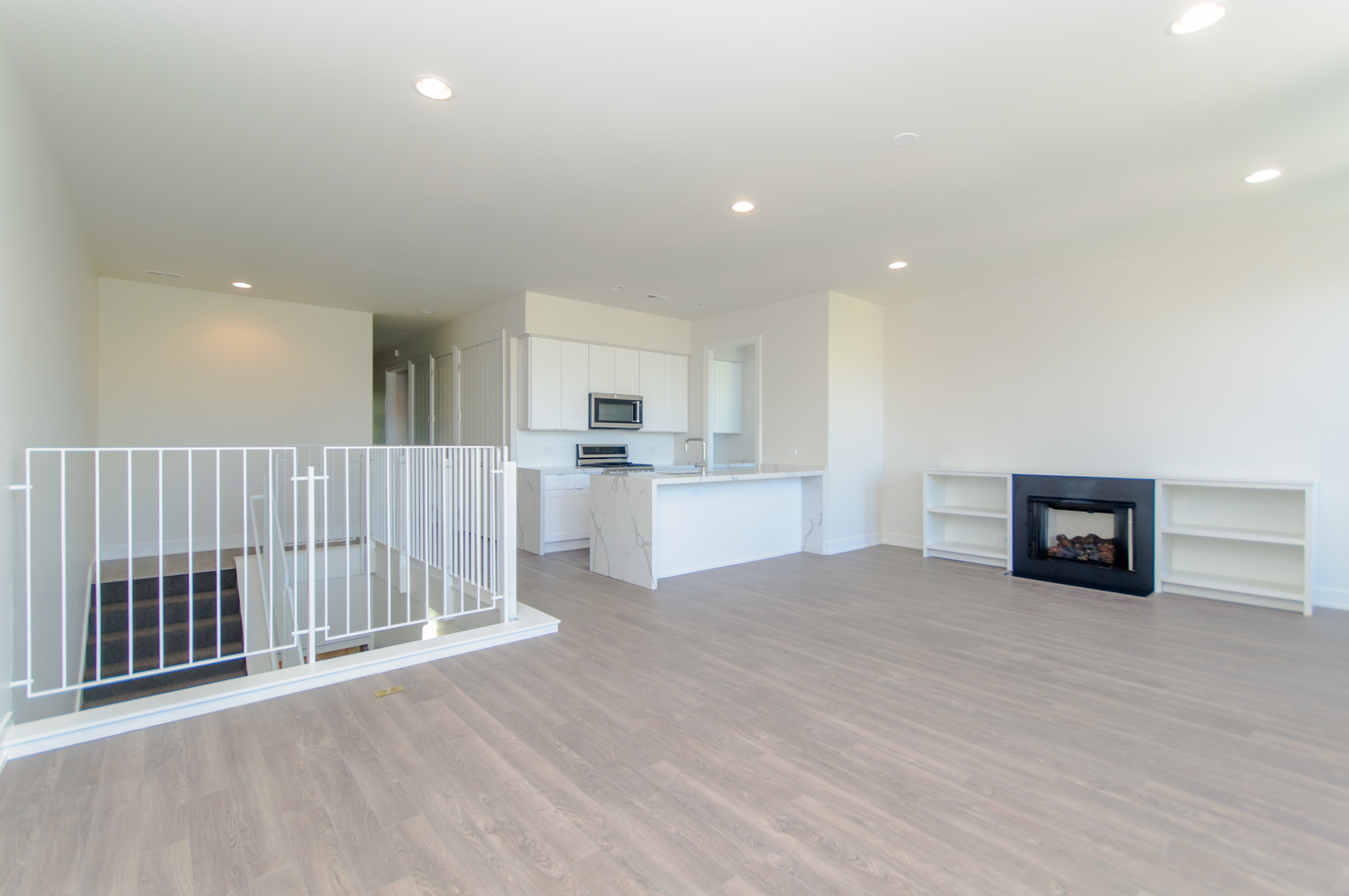 2812 N Mildred Avenue Unit: 2