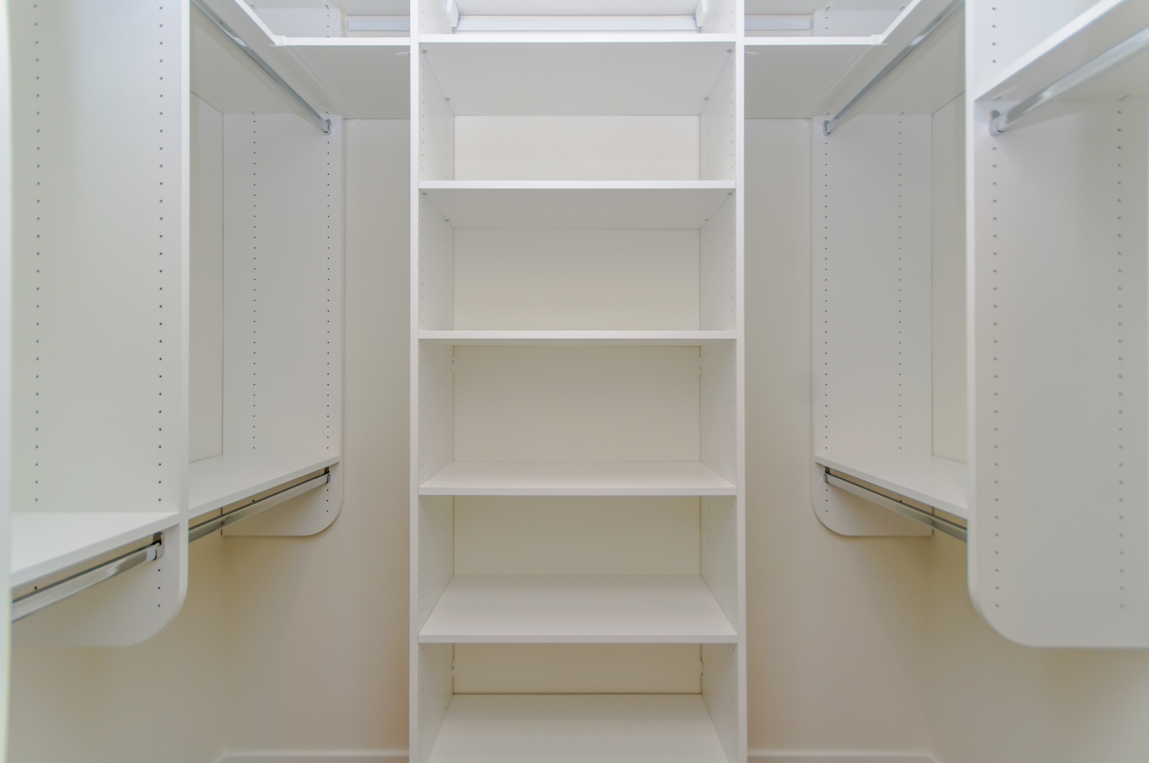 2812 N Mildred Avenue Unit: 2