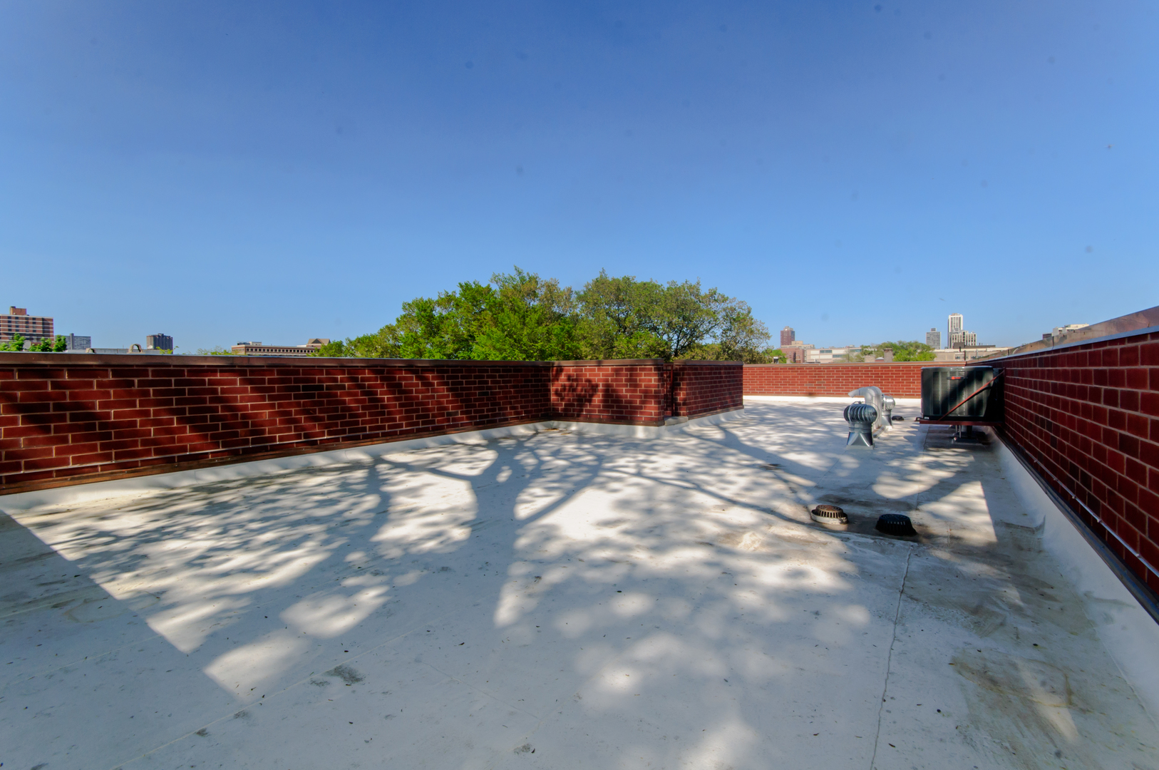 2812 N Mildred Avenue Unit: 2