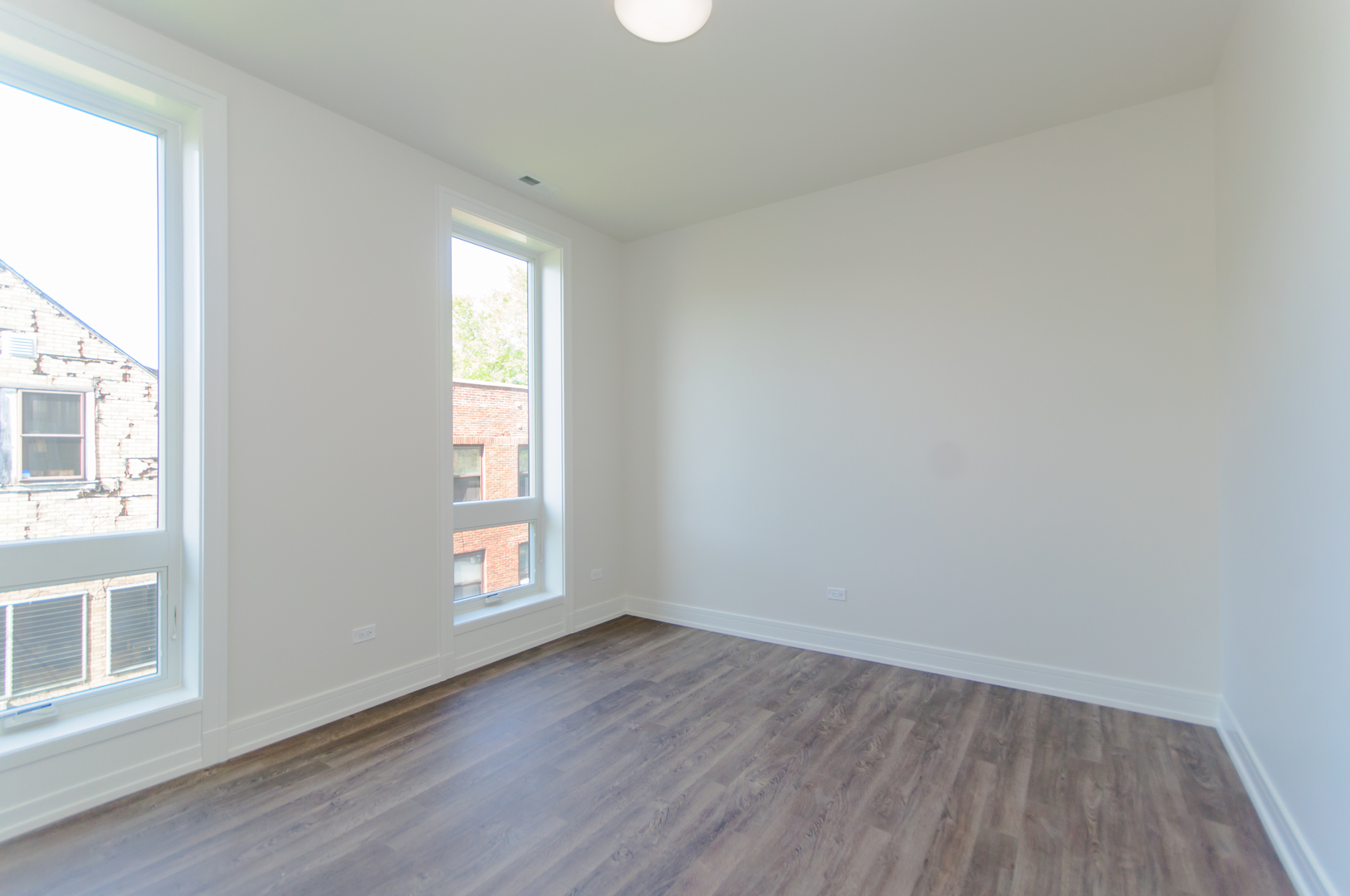 2812 N Mildred Avenue Unit: 2