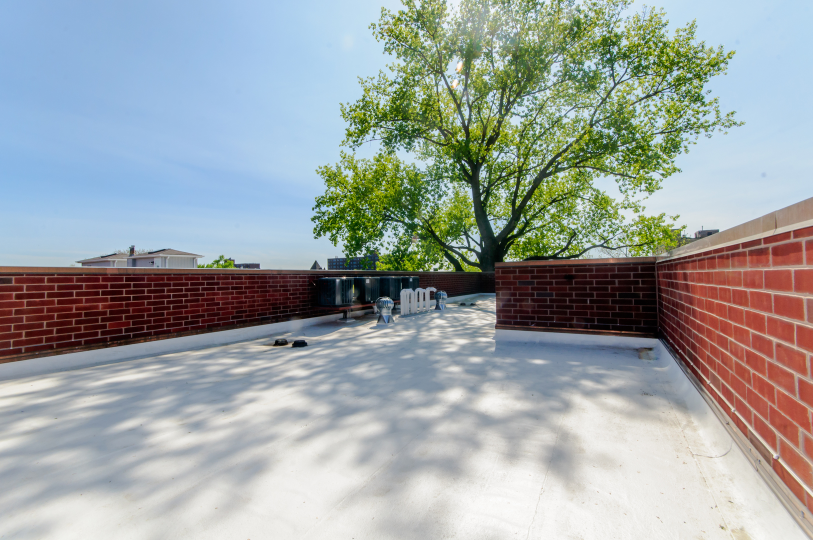 2812 N Mildred Avenue Unit: 2