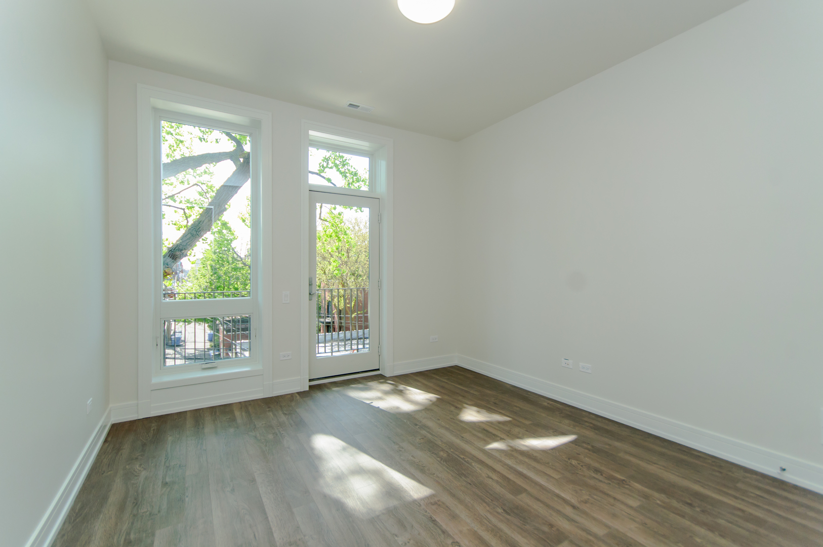 2812 N Mildred Avenue Unit: 2