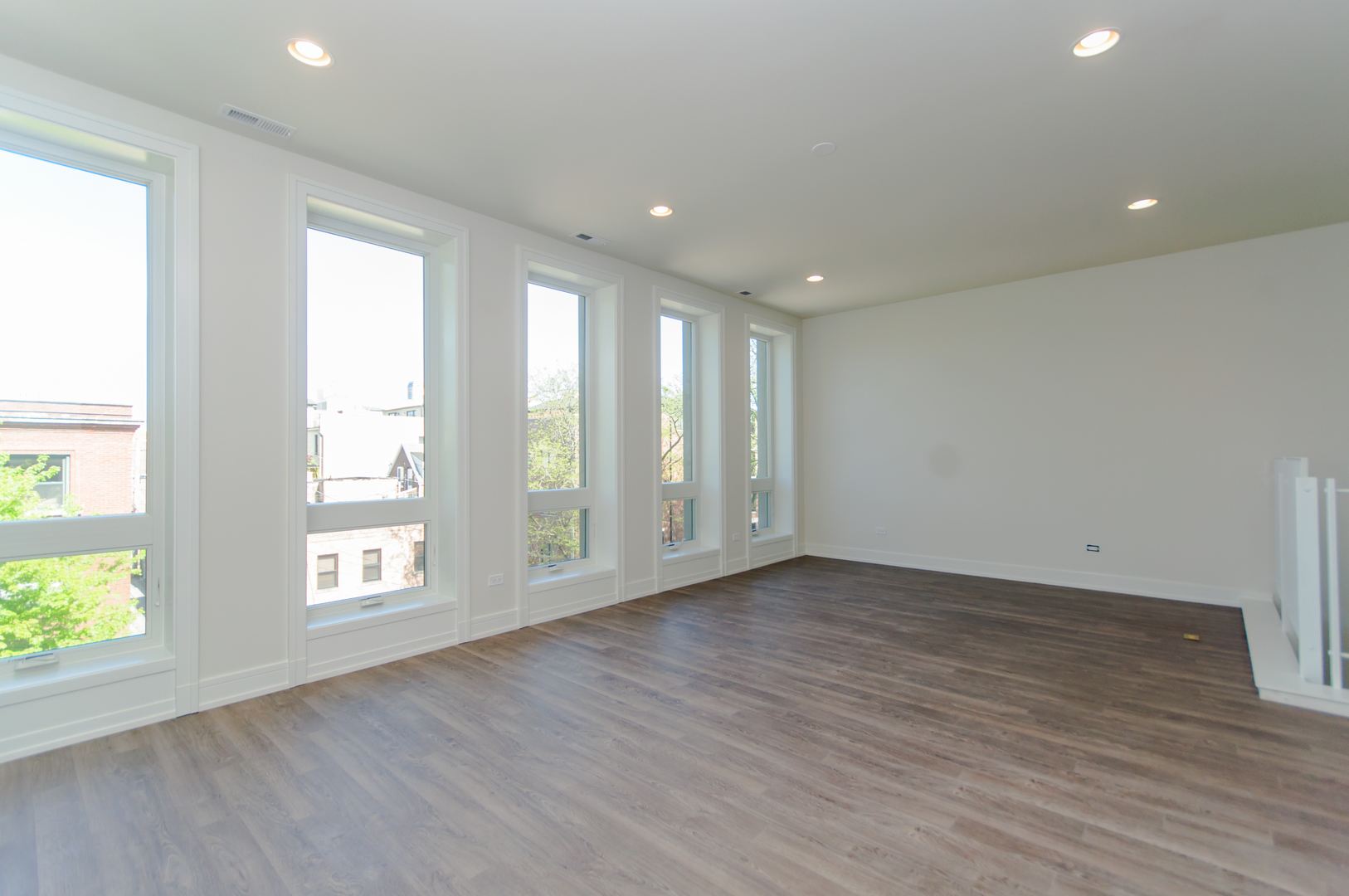 2812 N Mildred Avenue Unit: 2