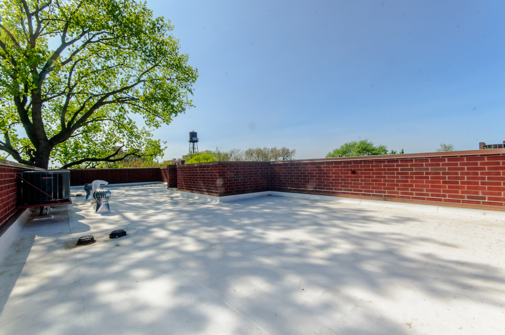 2812 N Mildred Avenue Unit: 2