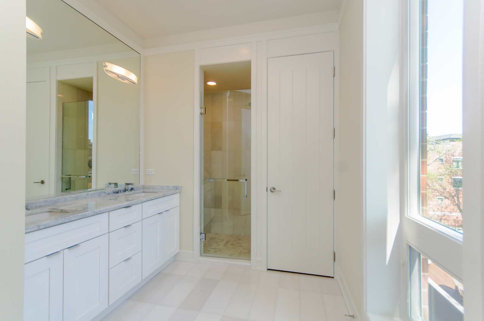 2812 N Mildred Avenue Unit: 2