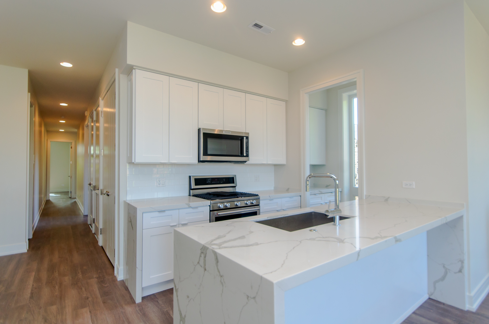 2812 N Mildred Avenue Unit: 2