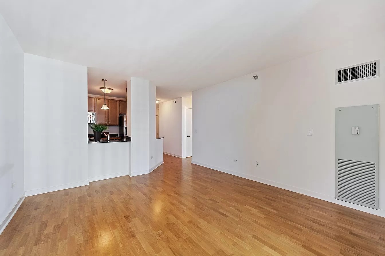 1160 S MICHIGAN Avenue Unit: 2606