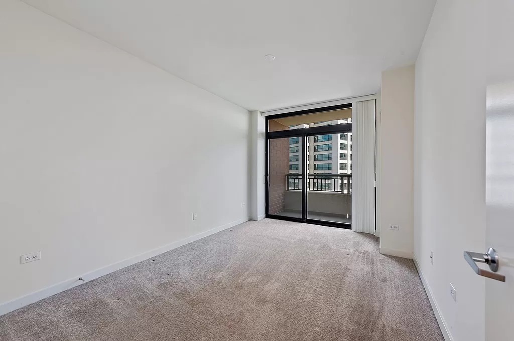 1160 S MICHIGAN Avenue Unit: 2606
